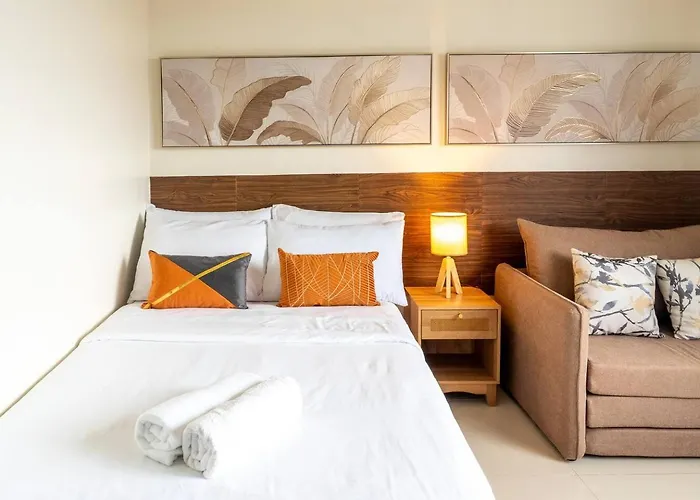 Bright & View At Casa Mira Towers Apartment *